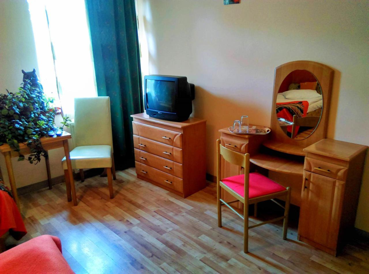 Motel Rezydent Vratislav Exteriér fotografie